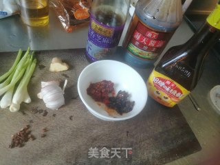 十三香辣小龙虾（附正确清洗处理小龙虾方法）的做法步骤：9