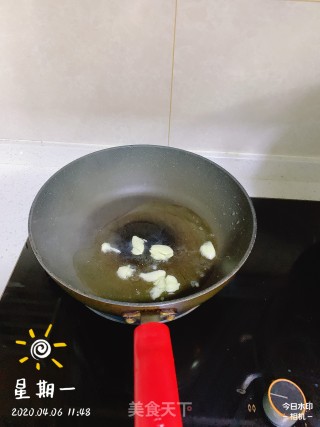 虎皮尖椒的做法步骤：2
