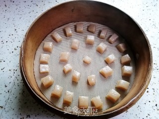 香蕉水晶糕的做法步骤：4