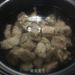 萝卜煲排骨的做法步骤：2