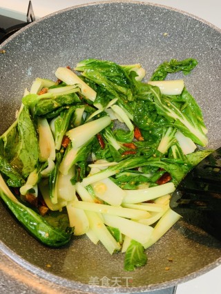 炝炒小白菜的做法步骤：4
