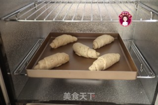 波兰种多谷面包咸卷的做法步骤：13