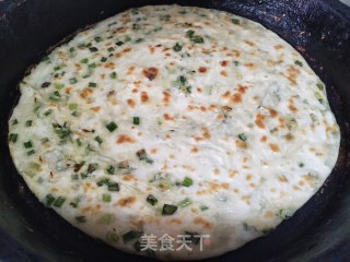 快手美味葱油饼(不烫面不发面)的做法步骤：7