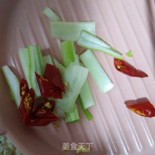 甜面酱烧尖椒的做法步骤：4