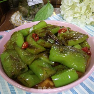 甜面酱烧尖椒的做法步骤：11