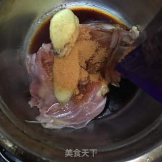 烤奥尔良鸡腿肉的做法步骤：4