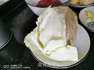 青咖喱牛肉土豆的做法步骤：4