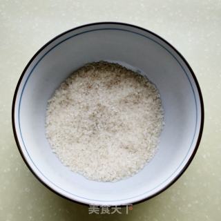 虾仁青菜粥的做法步骤：1