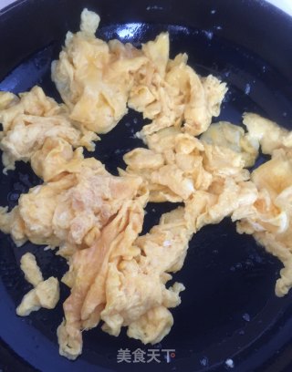 艾汁黑麦茴香蛋饺的做法步骤：7