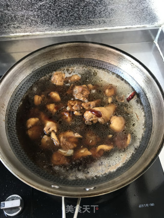 杏鲍菇烧鸡腿的做法步骤：7
