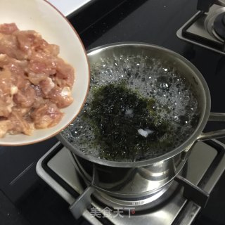 紫菜瘦肉汤的做法步骤：6