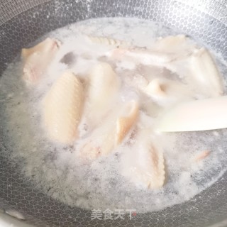奥尔良鸡翅的做法步骤：3