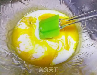 芒果慕斯蛋糕的做法步骤：3