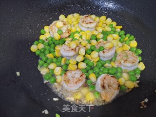 豌豆玉米炒虾仁的做法步骤：7