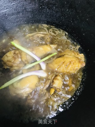 春笋焖鸡肉的做法步骤：7