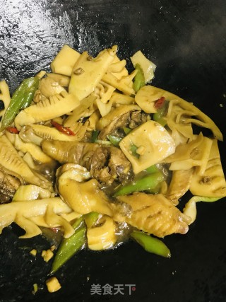 春笋焖鸡肉的做法步骤：10