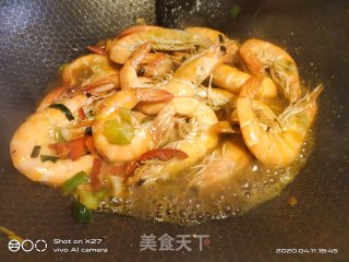 红烧基围虾的做法步骤：9