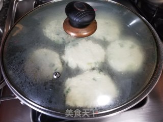 豆渣饼的做法步骤：6
