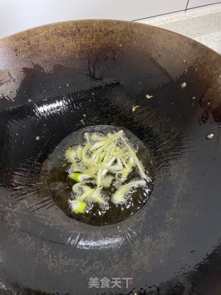 西红柿炒土豆丝的做法步骤：3