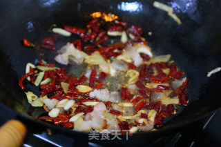 腊肉炒蕨菜的做法步骤：9