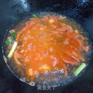 番茄鸡蛋汤面的做法步骤：4