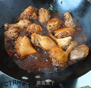 乱炖鸭腿的做法步骤：5