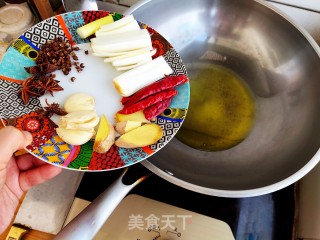 三道鳞（鱼）炖豆腐的做法步骤：5