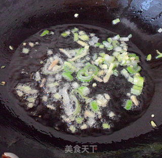 尖椒鱿鱼丝的做法步骤：4