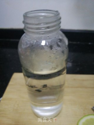 柠檬茶的做法步骤：2