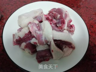 啤酒鸭的做法步骤：1