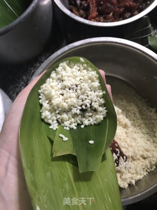 香菇肉粽￼的做法步骤：6