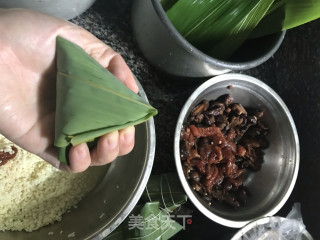 香菇肉粽￼的做法步骤：9