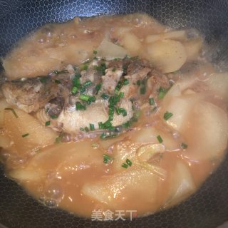 萝卜烧鲈鱼的做法步骤：5