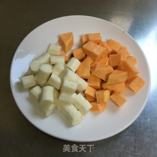 红薯山药黑米粥的做法步骤：2