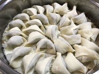 猪肉芹菜蒸饺的做法步骤：6