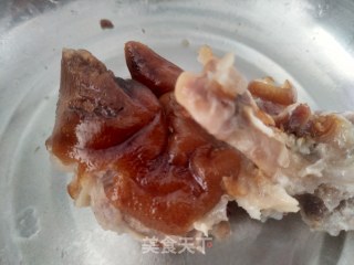 莲藕炖火腿的做法步骤：2