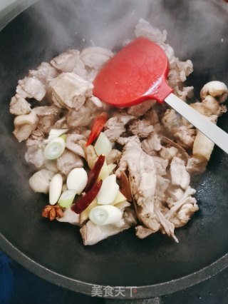 啤酒鸭的做法步骤：2