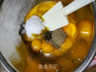 电饭锅版抹茶巧克力杂粮蛋糕的做法步骤：3