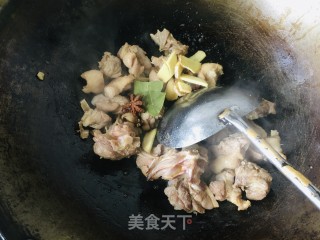 干锅啤酒鸭的做法步骤：3