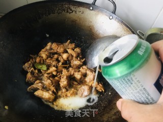 干锅啤酒鸭的做法步骤：5