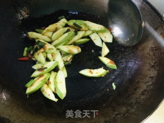 酱香西葫芦的做法步骤：6