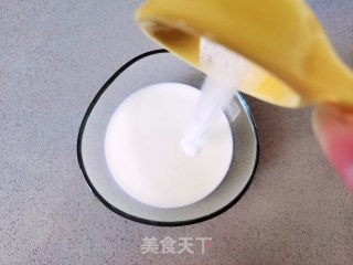 没有酸奶机，在家也能自制酸奶的做法步骤：2