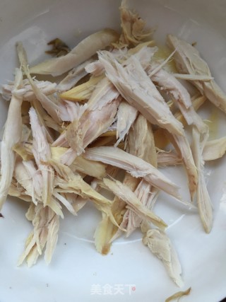 盐焗鸡拌白菜的做法步骤：2