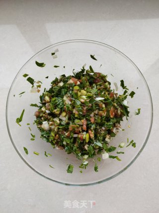 馄饨皮锅贴的做法步骤：1