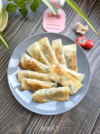 馄饨皮锅贴的做法步骤：9