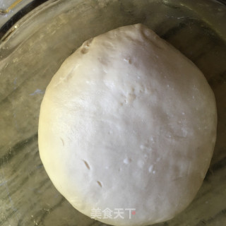 菠菜韭菜鲜贝饺的做法步骤：1