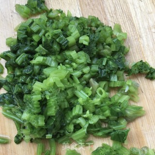 菠菜韭菜鲜贝饺的做法步骤：5