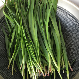 菠菜韭菜鲜贝饺的做法步骤：6