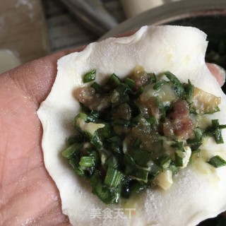 菠菜韭菜鲜贝饺的做法步骤：21