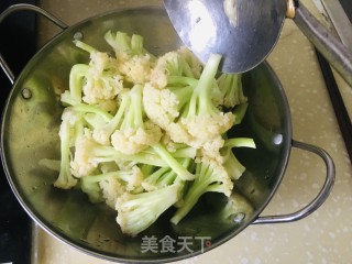清炒有机菜花的做法步骤：7